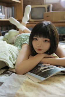 张柏芝母亲